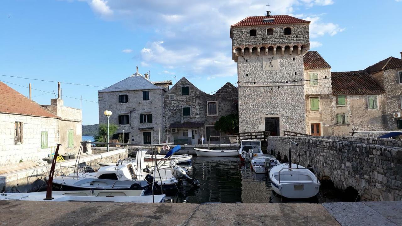 KaštelaAntonioアパートメント エクステリア 写真